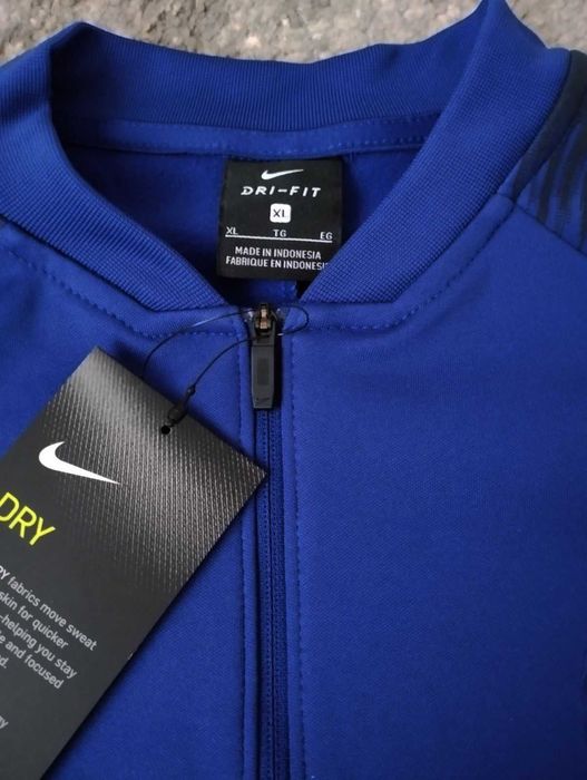 Nike-оригинално.Размер ХЛ 158-170см.13-15 г.