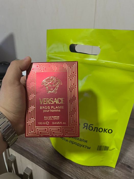 одеколон Versace