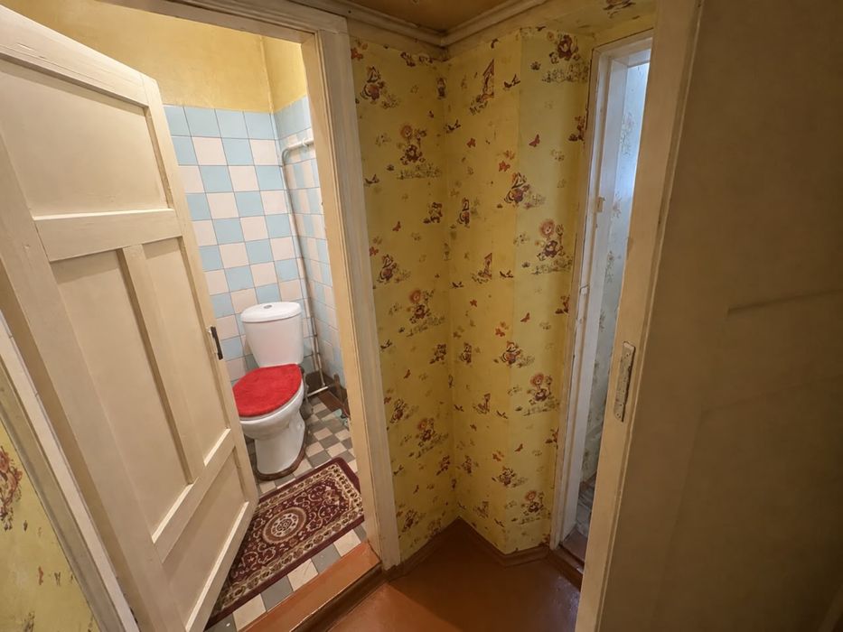 Дом в поселке ботакара
