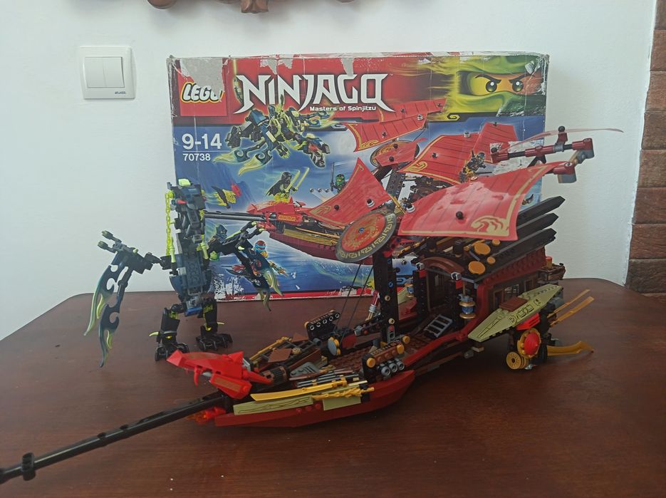 Lego ninjago final flight of Destinys Bounty