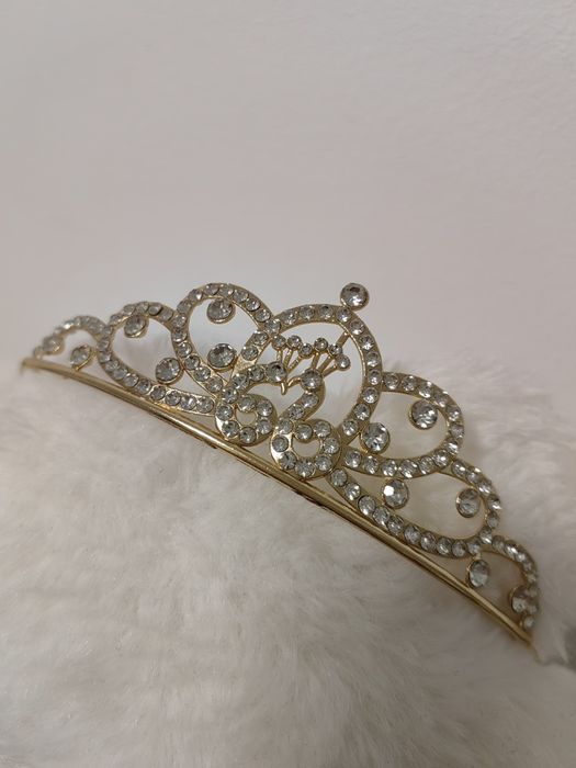 Diadema mireasa tip printesa