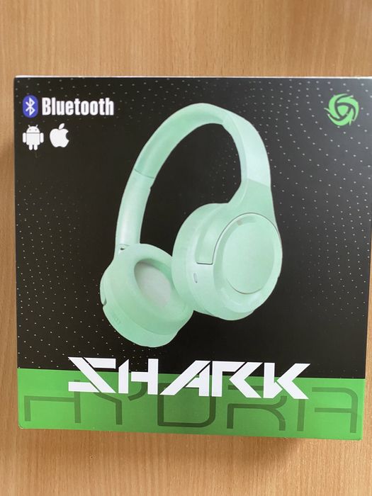 Продам новые наушники