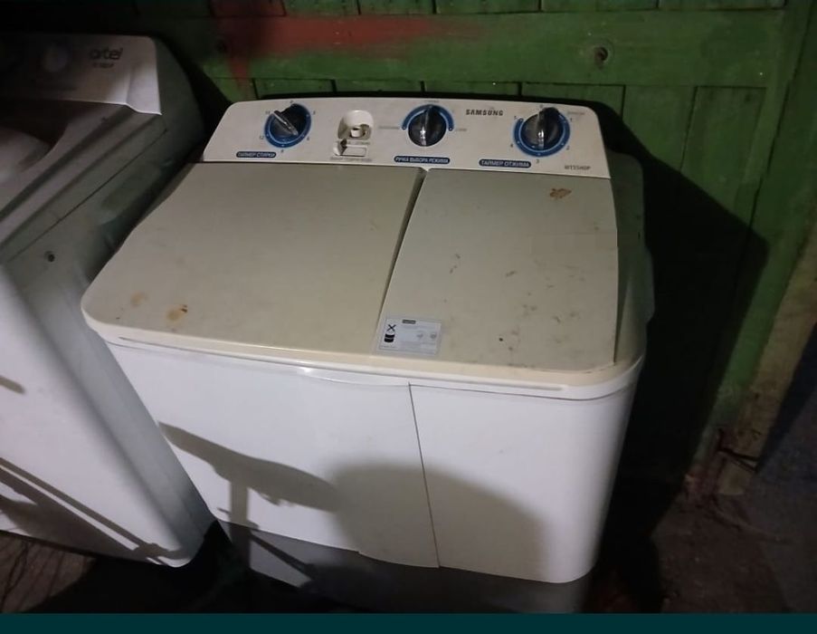 Продам стиральную  машинку