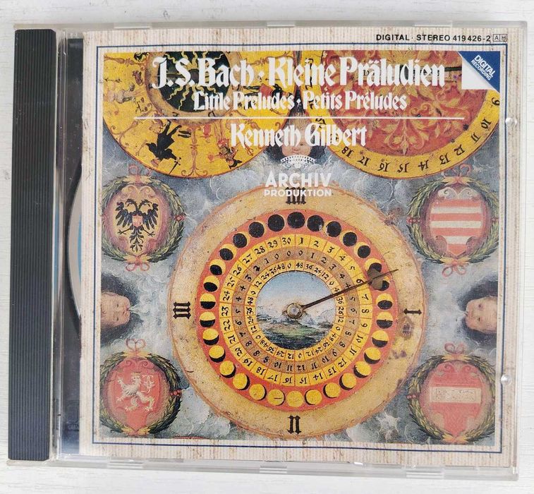 Оригинални дискове с класическа музика.