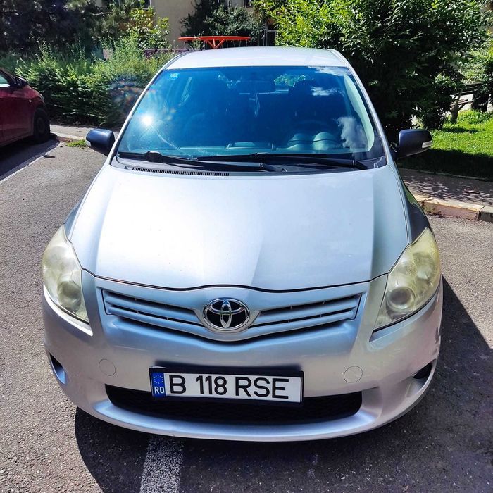 Toyota Auris 1.33 VVT-i Benzină | 173.000 km | Al 2-lea Proprietar | 5.100 € usor negociabil