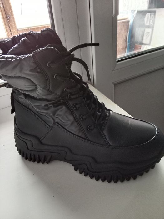 Продам новые дутыши