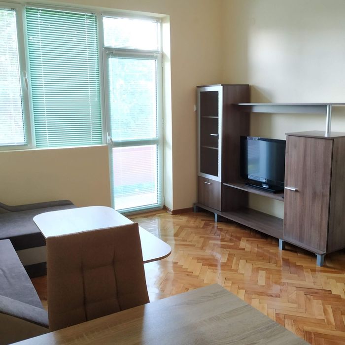 Дава се под наем Двустаен апартамент в Димитровград - 55 кв.м за 122.4 € - Снимка #2