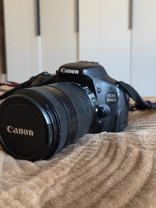 Canon EOS 600d 18–135mm