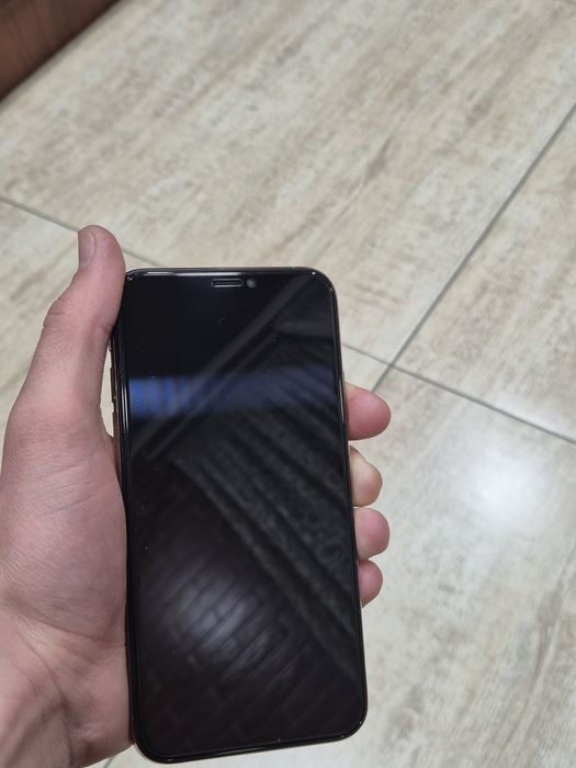 Iphone Xs sotladi