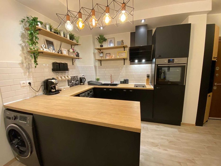 Дава се под наем Двустаен апартамент в Варна, Бриз - 68 кв.м за 817.53 € - Снимка #4
