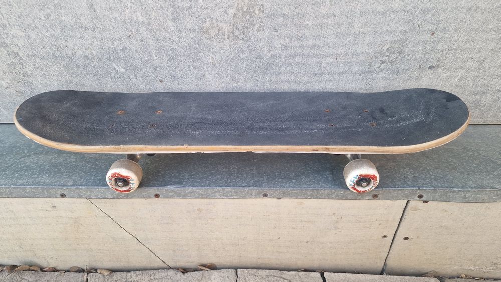 Продам скейтборд Termit.