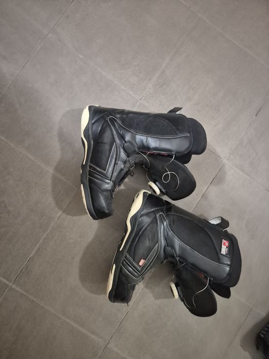 Ски и ски обувки