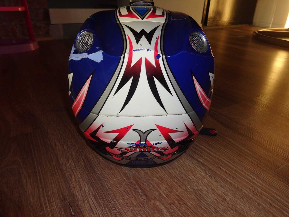 каска Нитро, младежки размер Л, - 50лв