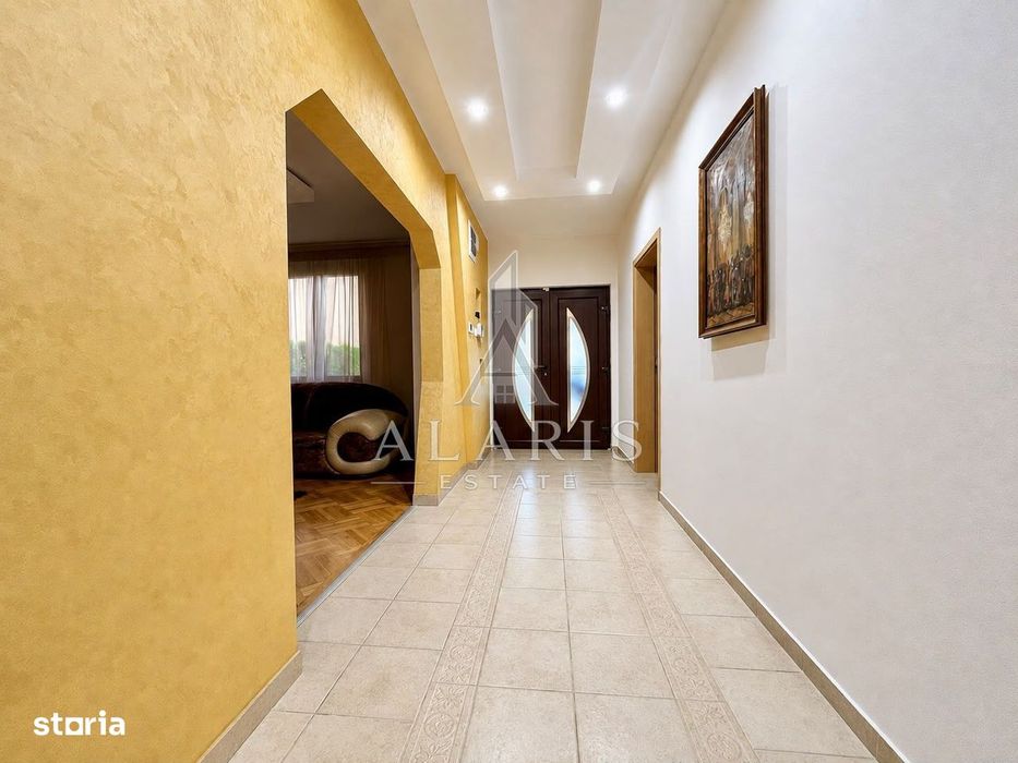 Casa individuala 6 camere, piscina, zona Aradului