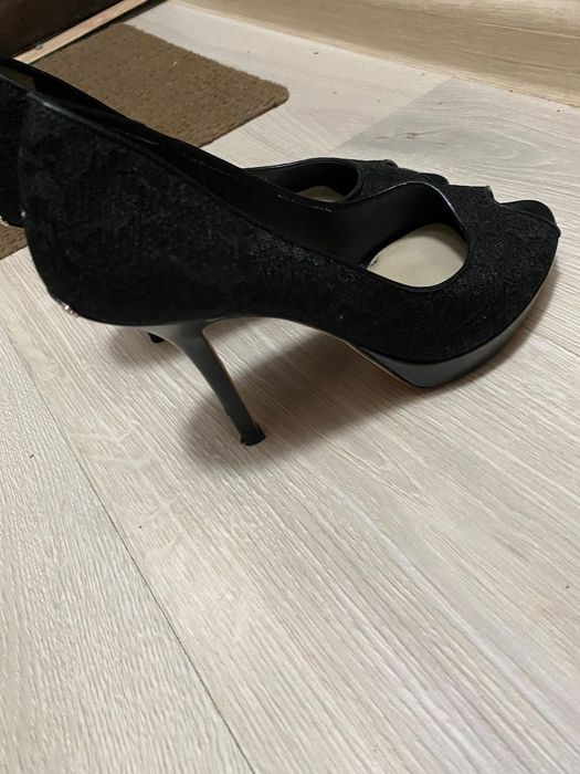 Продам туфли Диор оригинал