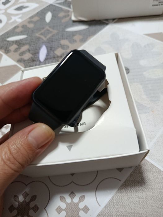 Aqlli soat: samsung gallaxy fit 3