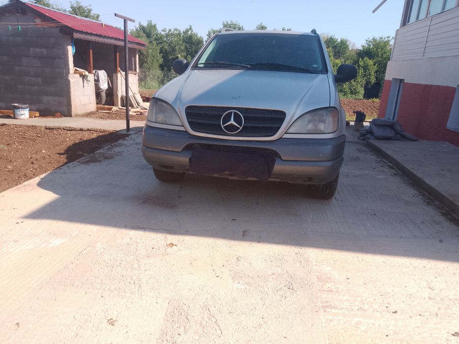 Mercedes-Benz Ml 230