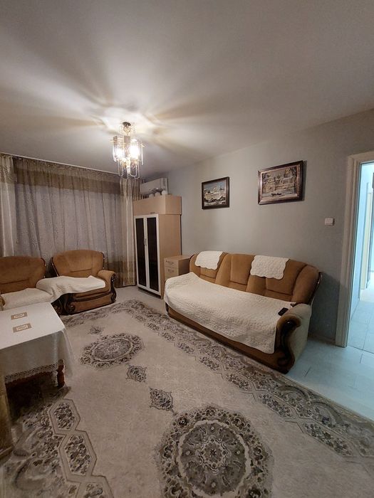 Сдам двух комнатную квартиру