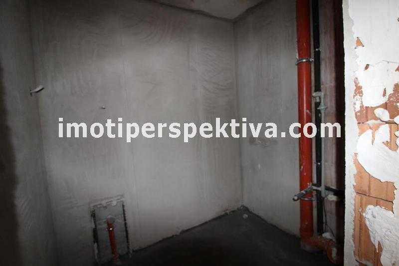 Продава се Двустаен апартамент в Пловдив, Кършияка - 71 кв.м за 1200 €/кв.м - Снимка #5