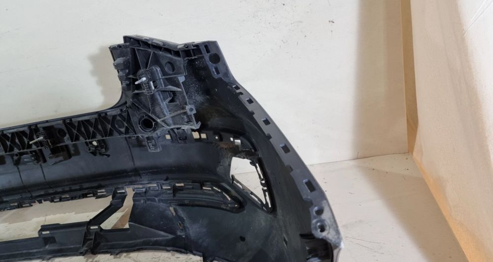 Bara spate Audi A3 berlina sedan, 2019, 2020, 2021, 2022, 2023 , cod origine OE 8Y5807511