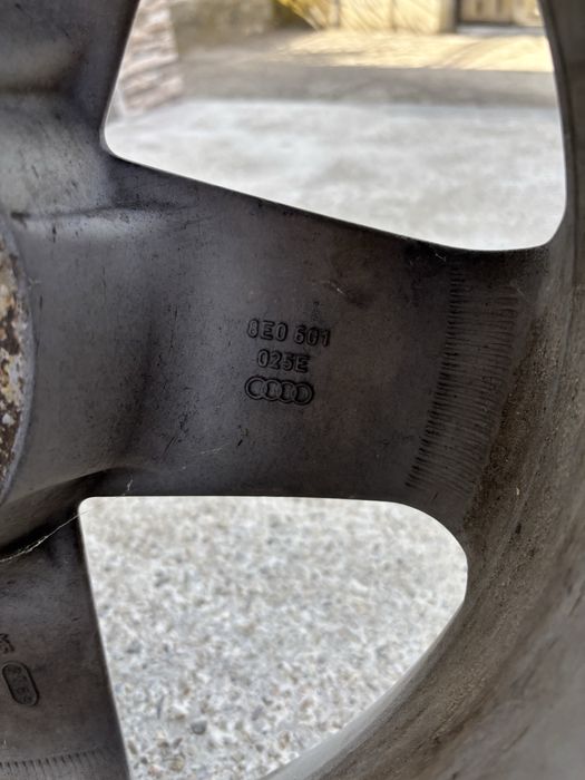 Set jante originale Audi R17 5x112