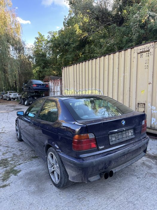 Bmw e36 компакт М пакет шпер НА ЧАСТИ