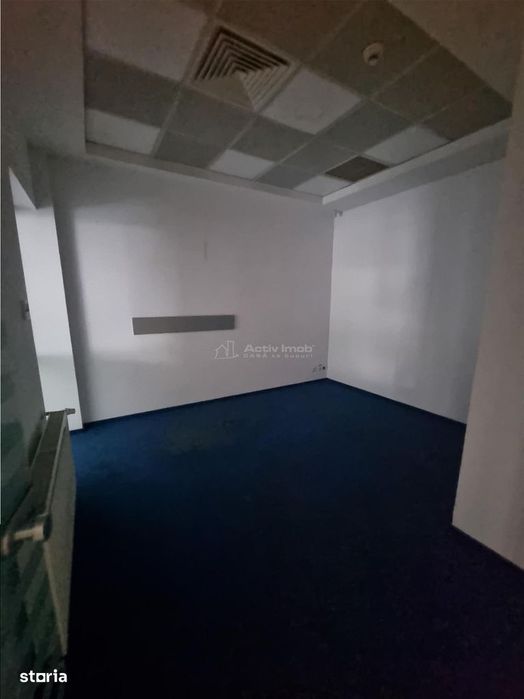 Spatiu comercial central  fost Sediu Banca Alphabank