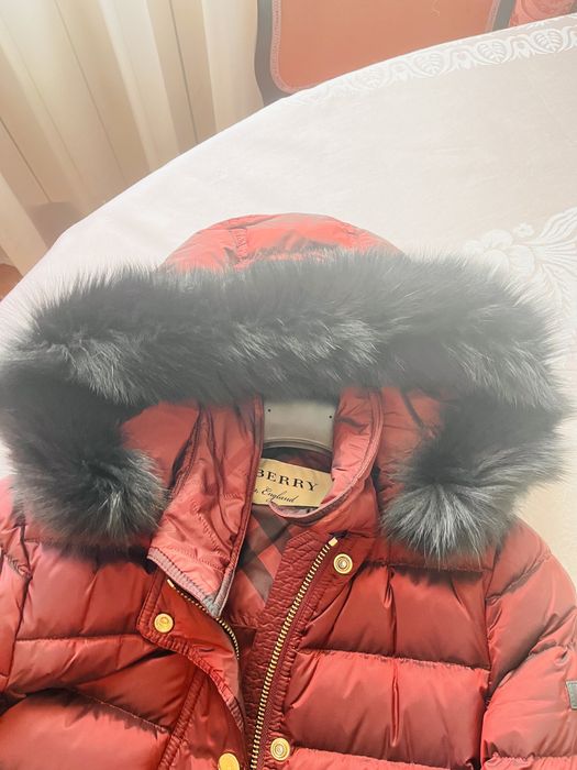 Пуховик Burberry