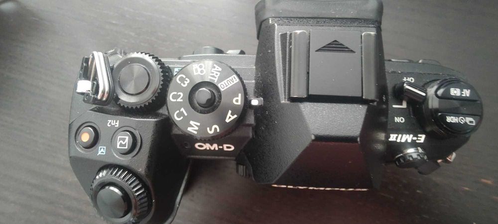 Camera foto Olympus Om-D E-M1 mark II + obiectiv