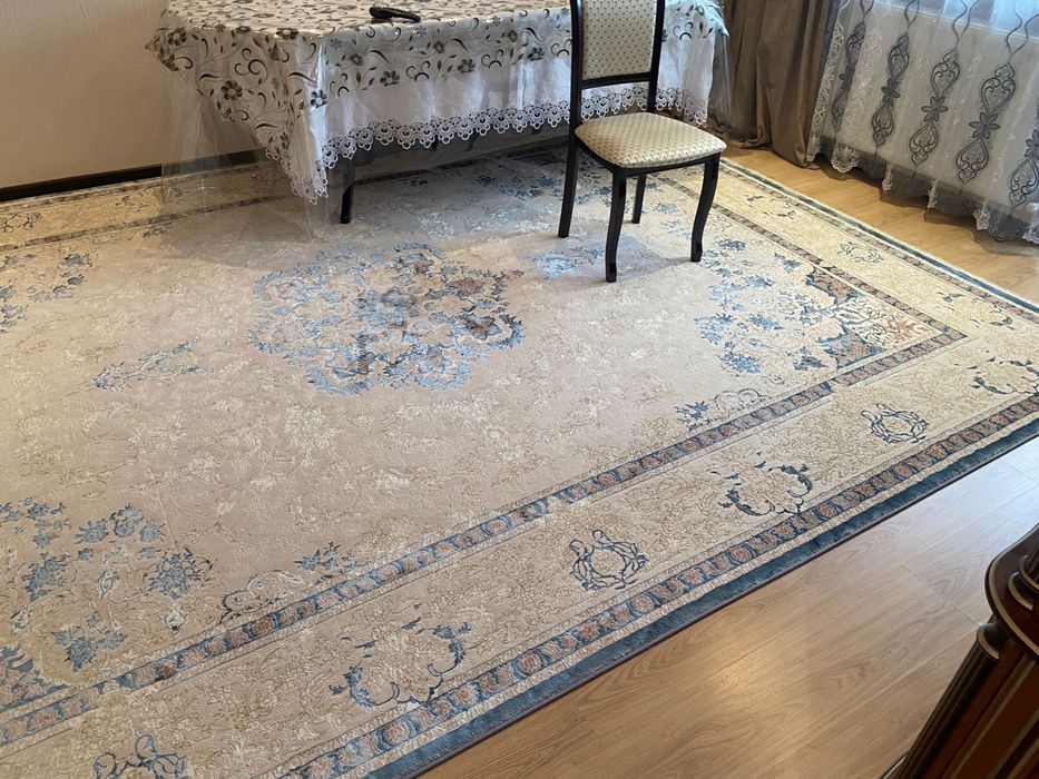 продаю ковер после химчистки