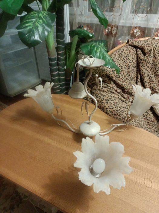 Люстра 3-х рожковая