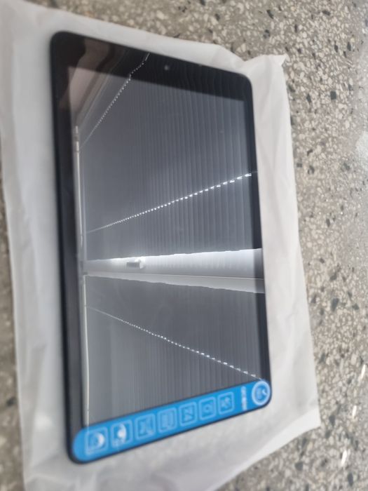 Таблет Alcatel T3 8