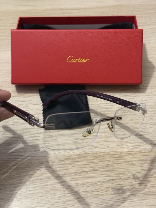 Cartier Очила Чисто Нови