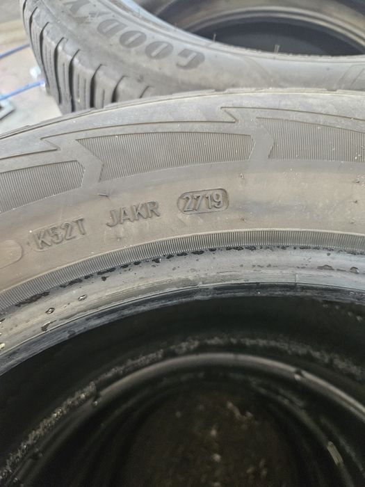 Гуми 255/55/18 Зимни