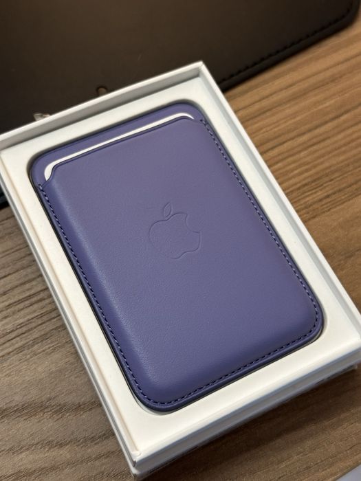 Portofel Apple Din Piele Pentru IPhone Cu MagSafe Mov