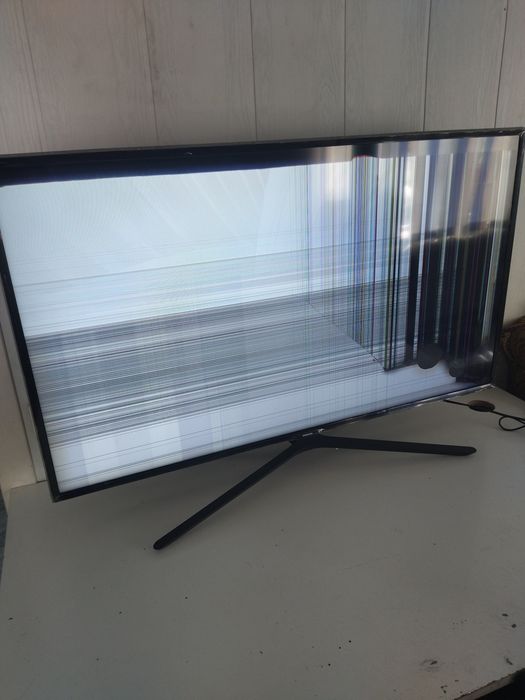 Телевизор Samsung UE43N5500