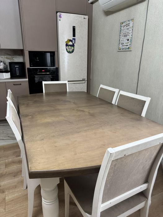 Продам стол со стульями