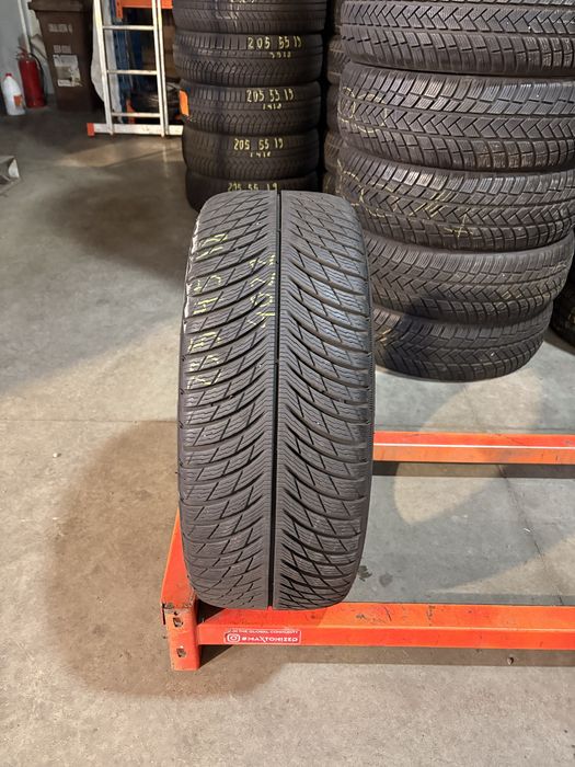 Anvelopă iarna 235/45/18 Michelin Pilot Alpin 5 235 45 18 R 18
