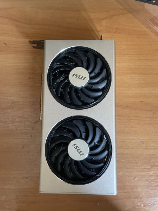 Rx 5700 oc evoke