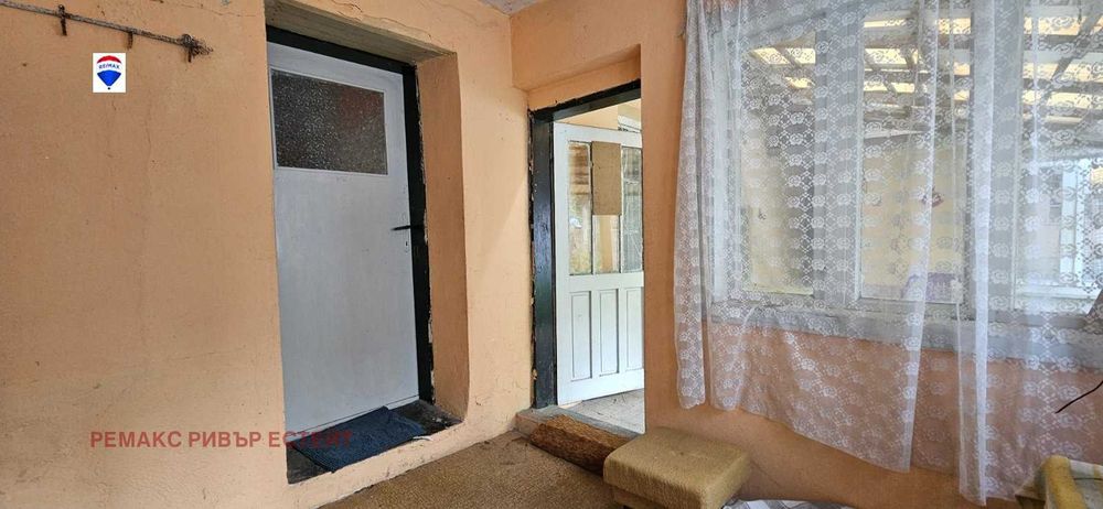Продава се Къща в с. Юпер, Област Разград - 84 кв.м за 190 €/кв.м - Снимка #10