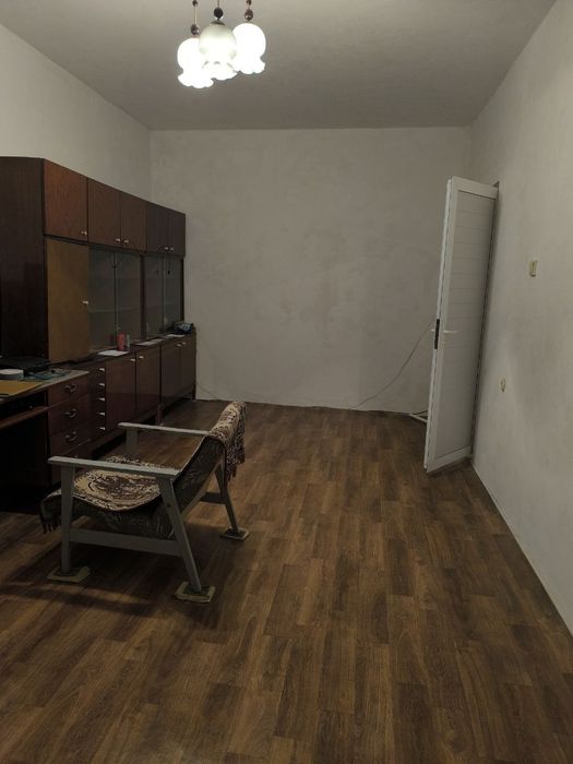 Продаётся сергели Дустлик 2 2 ком кв