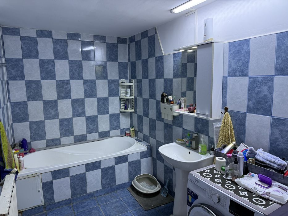 Vand casa in urziceni ialomita