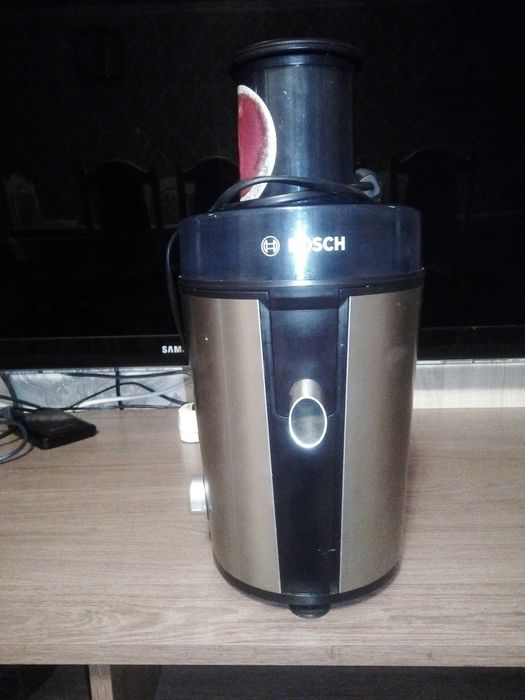 Продаю соковыжималку