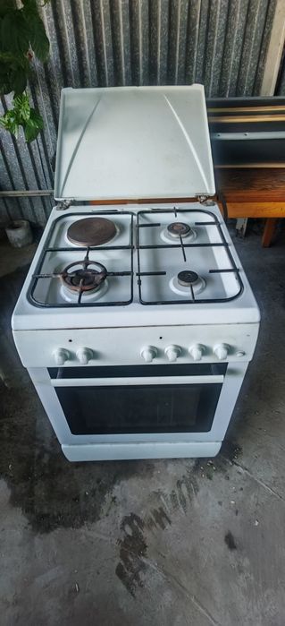 Продам газплиту                     ,