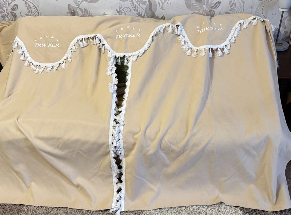 Набор штор для грузовой машины