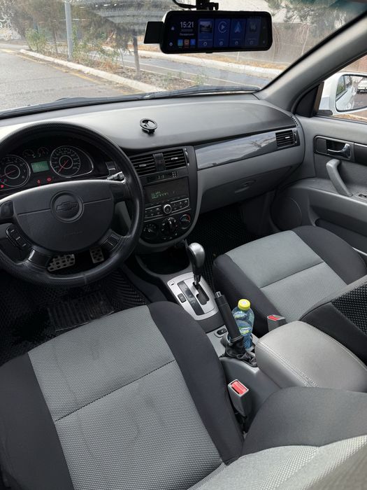 Jentra sotiladi Avtamat karobka