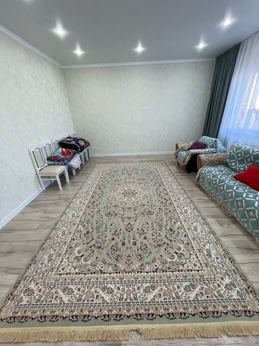 Продам ковры в хоршем состоянии