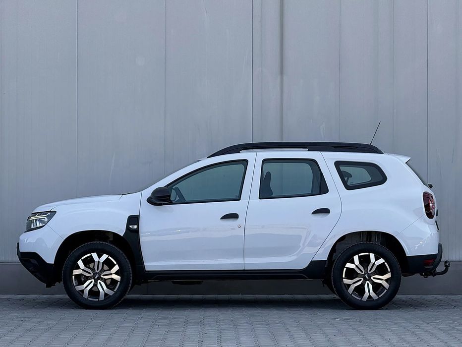 Dacia Duster GARANTIE / Camera / 17"