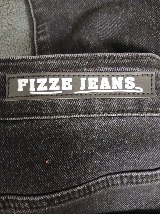 Blugi nergi fizze jeans