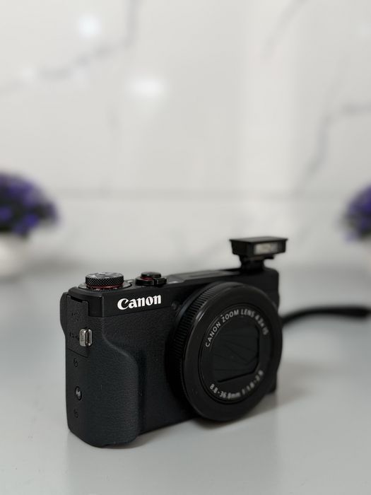 Canon G7x Mark III